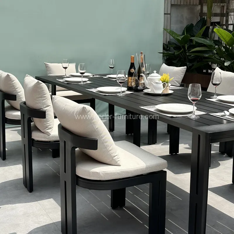 Set da pranzo in alluminio esterno resistente