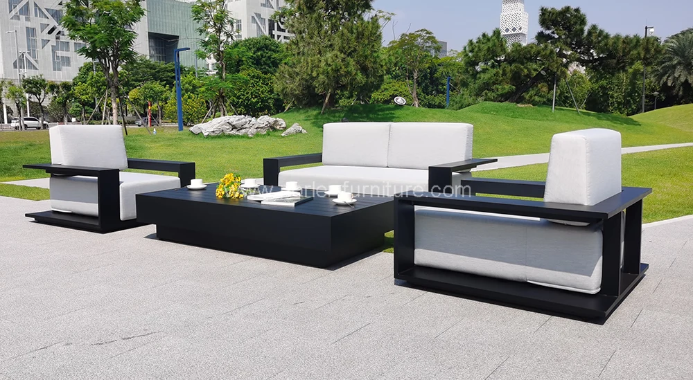 Newest All Black Aluminum Frame Outdoor Sofa
