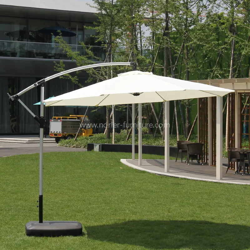 Banana Parasol spazzolato in tutto-alluminio all'aperto