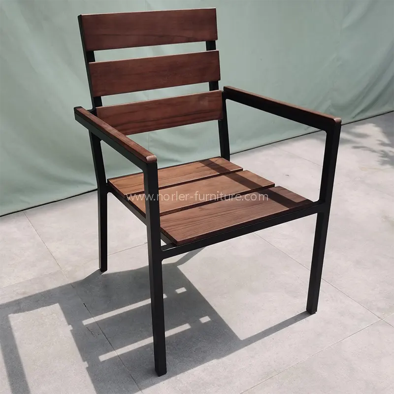 Sedia in legno in teak in alluminio esterno