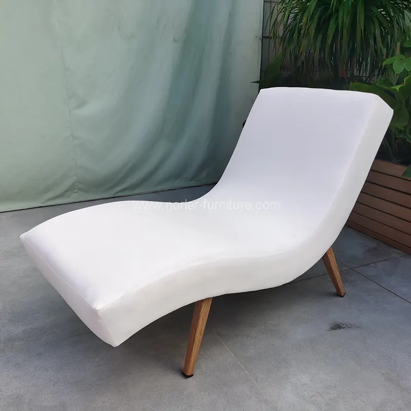 Telaio in alluminio esterno in tessuto imbottito da sole